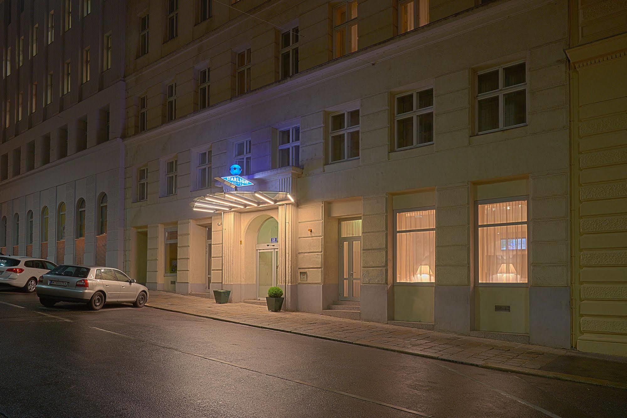 Starlight Suiten Hotel Renngasse Vienna Exterior photo